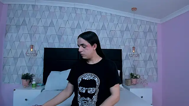 JustinePerry online show from 23, 5, 2026