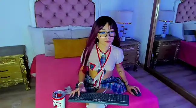 Snapshot of Candy5Girl chatting on 6, 3, 2025 Candy5Girl online show from 6, 3, 2025