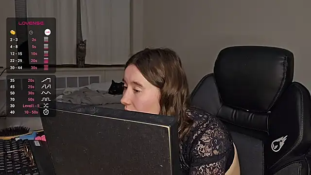 Snapshot of Kinkycouple1789 chatting on 31, 12, 2024 Kinkycouple1789 online show from 31, 12, 2024