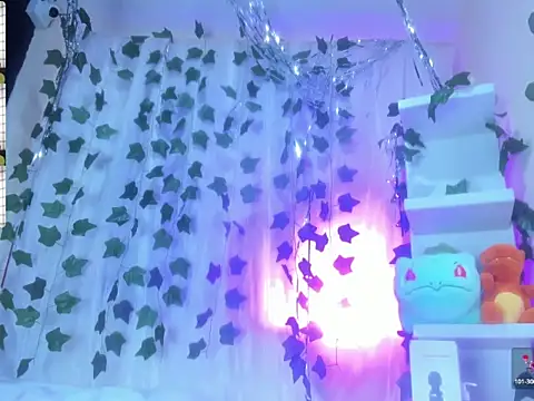 Snapshot of tokito_mitsuri chatting on 5, 11, 2025 tokito mitsuri online show from 5, 11, 2025