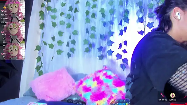 Snapshot of tokito_mitsuri chatting on 7, 11, 2025 tokito mitsuri online show from 7, 11, 2025