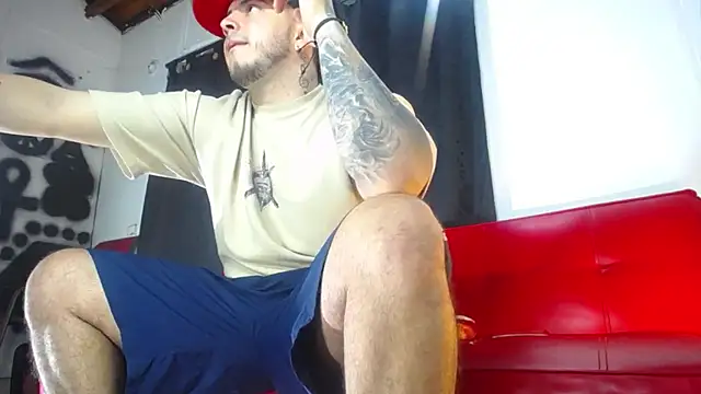 Snapshot of Dexter-T chatting on 15, 12, 2024 Dexter-T online show from 15, 12, 2024