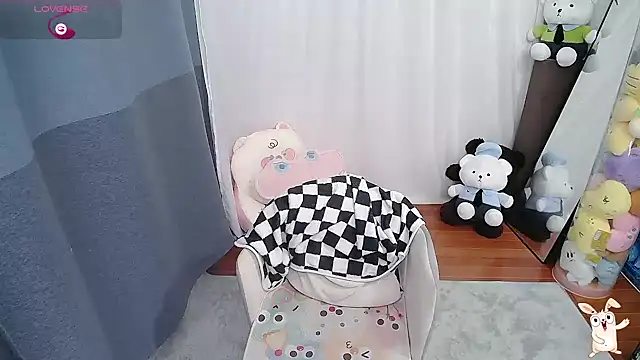 Snapshot of CN-Doudou chatting on 21, 10, 2025 CN-Doudou online show from 21, 10, 2025