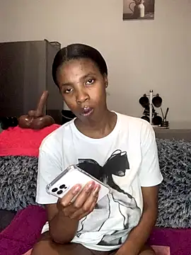 Queen-Boobylicious online show from 20, 10, 2025