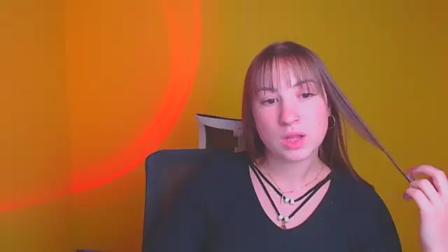 Evelina GG online show from 2, 12, 2024