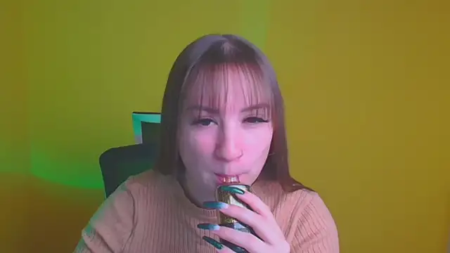 Evelina GG online show from 17, 12, 2024