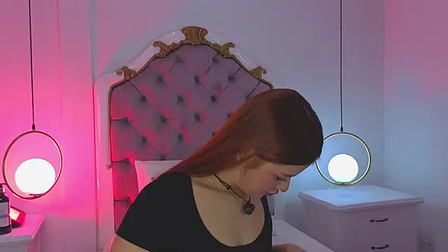  ambar Adamss online show from 20, 11, 2025