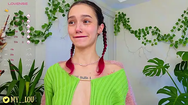 Snapshot of MyLou_ chatting on 1, 12, 2024 MyLou  online show from 1, 12, 2024