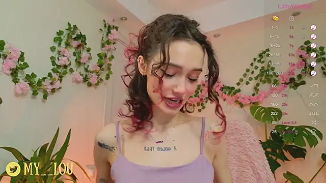 Snapshot of MyLou_ chatting on 10, 2, 2025 MyLou  online show from 10, 2, 2025