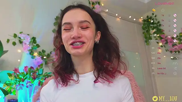 Snapshot of MyLou_ chatting on 1, 3, 2025 MyLou  online show from 1, 3, 2025