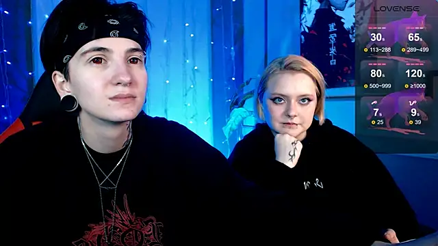 Snapshot of Ray-Taylor chatting on 4, 2, 2025 Ray-Taylor online show from 4, 2, 2025