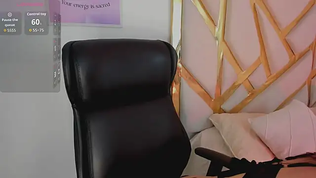 LanaJones  online show from 12, 5, 2026