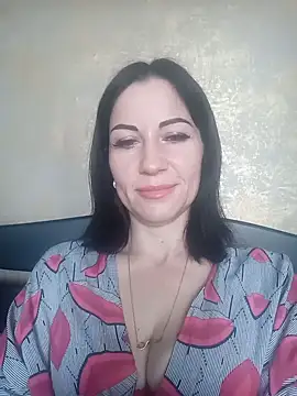FireLily332 online show from 5, 1, 2025