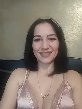 FireLily332 online show from 7, 1, 2025