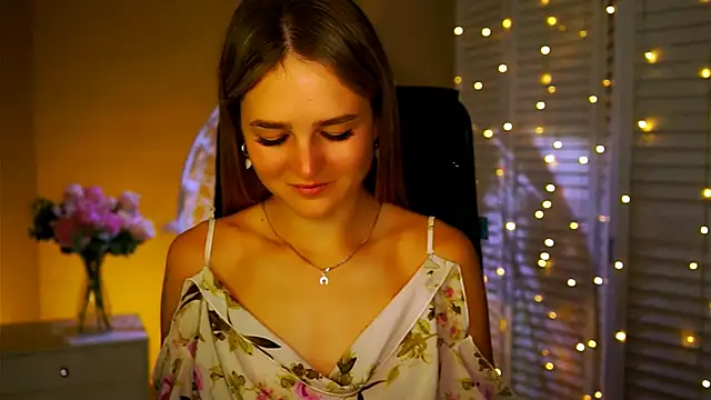 DeboraLarson online show from 17, 11, 2025