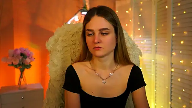 DeboraLarson online show from 13, 2, 2026