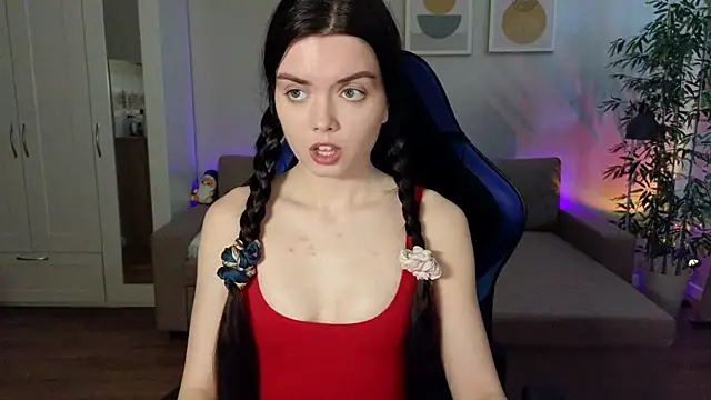 Snapshot of likeamoss chatting on 8, 5, 2026 likeamoss online show from 8, 5, 2026