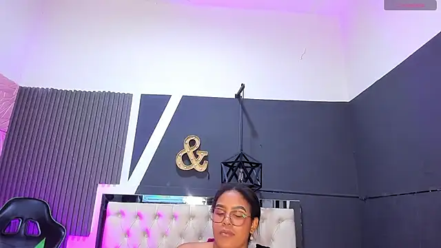 Snapshot of alexa_andherson chatting on 16, 12, 2024 alexa andherson online show from 16, 12, 2024