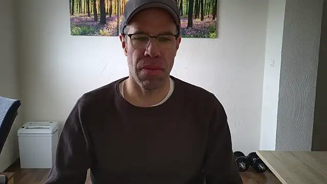 Snapshot of Harry_Boldt chatting on 11, 10, 2025 Harry Boldt online show from 11, 10, 2025