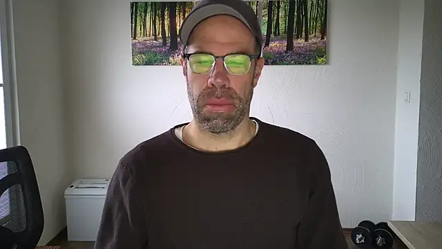 Snapshot of Harry_Boldt chatting on 16, 10, 2025 Harry Boldt online show from 16, 10, 2025