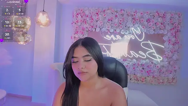 GabriellaLee online show from 2, 2, 2025