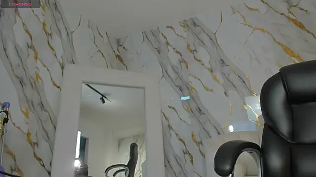 GabriellaLee online show from 9, 5, 2026