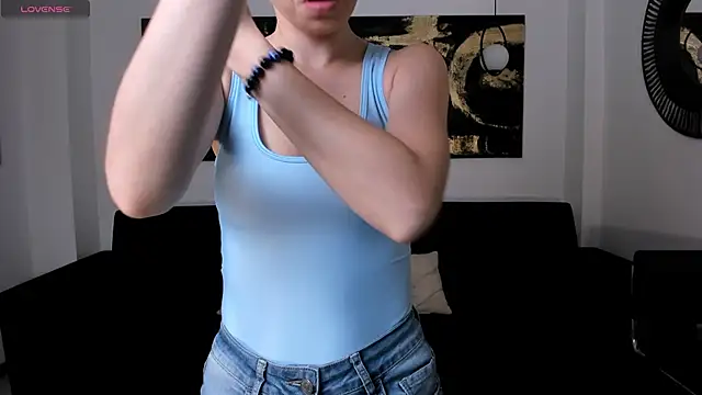 StacyWoods online show from 20, 5, 2026