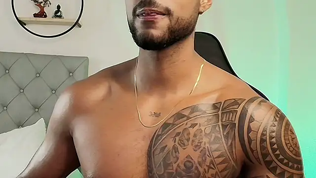 LiamGarcia1 online show from 21, 12, 2024