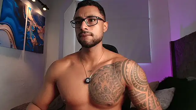 LiamGarcia1 online show from 11, 5, 2026