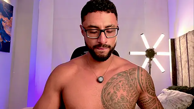 LiamGarcia1 online show from 12, 6, 2026