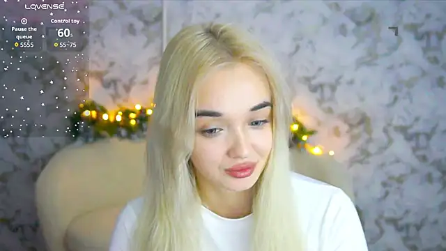 Snapshot of Ashley_S chatting on 3, 12, 2025 Ashley S online show from 3, 12, 2025