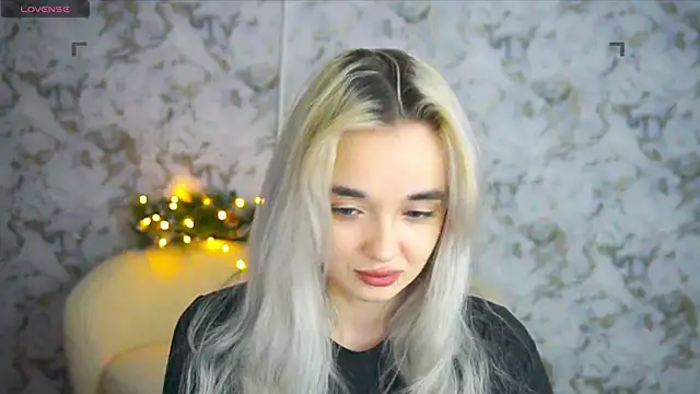 Snapshot of Ashley_S chatting on 5, 2, 2026 Ashley S online show from 5, 2, 2026