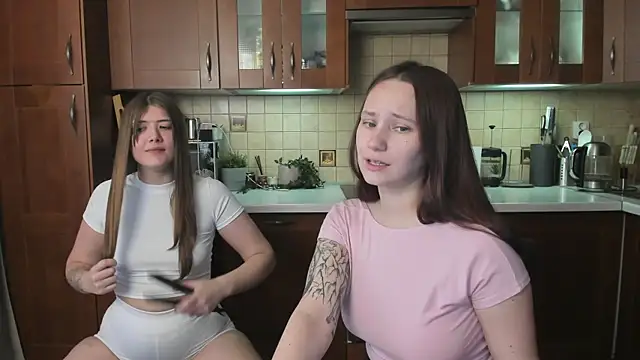 HotCaramellsTV online show from 11, 7, 2026
