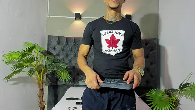 Snapshot of Salomon_koude chatting on 15, 5, 2026 Salomon koude online show from 15, 5, 2026