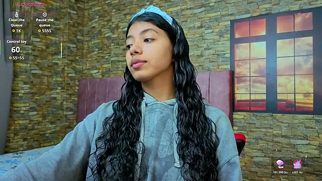 Snapshot of viktorya_xue chatting on 14, 12, 2025 viktorya xue online show from 14, 12, 2025