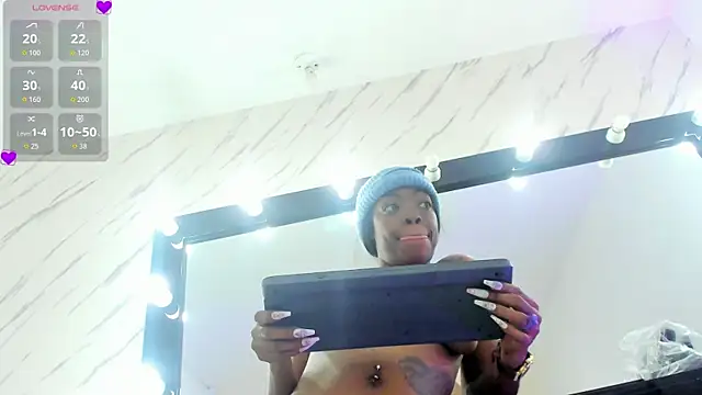 Snapshot of ElisabethMassey chatting on 29, 9, 2025 ElisabethMassey online show from 29, 9, 2025