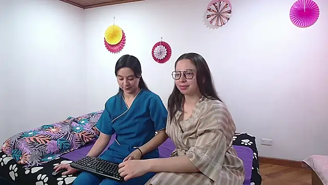 Snapshot of osiris_seduction_ chatting on 5, 2, 2025 osiris seduction online show from 5, 2, 2025