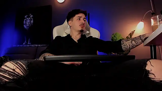 Snapshot of uptomatty chatting on 22, 3, 2026 uptomatty online show from 22, 3, 2026