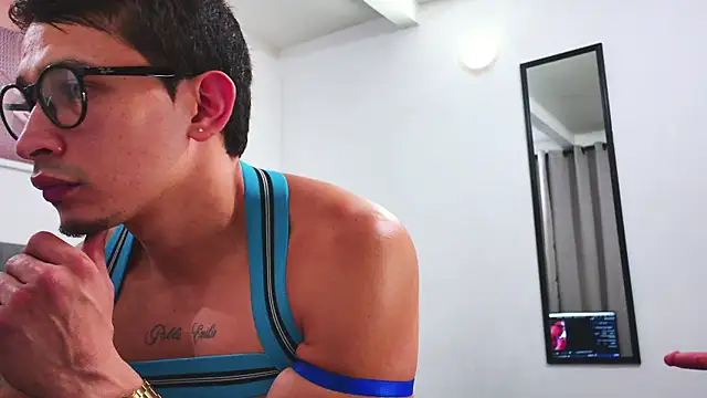 Snapshot of Thor_Dosson chatting on 8, 12, 2024 Thor Dosson online show from 8, 12, 2024