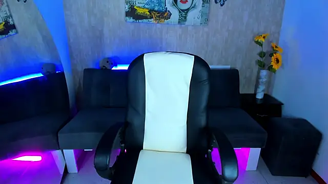 nova sex01 online show from 7, 4, 2026