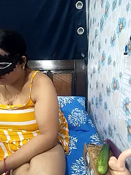 Snapshot of tina8th chatting on 1, 11, 2025 tina8th online show from 1, 11, 2025