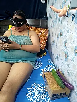 Snapshot of tina8th chatting on 2, 12, 2025 tina8th online show from 2, 12, 2025