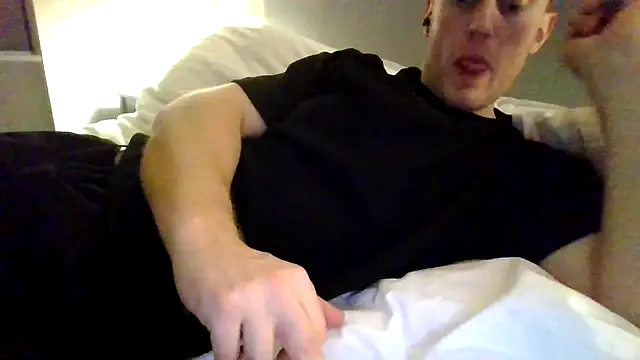 Snapshot of Noshame1994 chatting on 22, 2, 2026 Noshame1994 online show from 22, 2, 2026