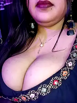 Snapshot of Suhanakhan00 chatting on 9, 2, 2025 Suhanakhan00 online show from 9, 2, 2025