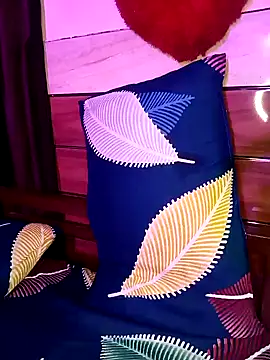 Snapshot of Suhanakhan00 chatting on 10, 3, 2025 Suhanakhan00 online show from 10, 3, 2025