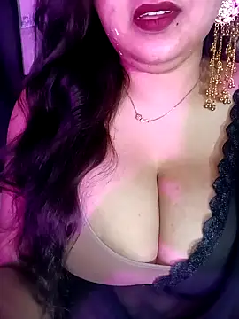 Suhanakhan00 online show from 27, 5, 2026