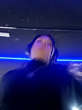 Snapshot of Karenn12 chatting on 31, 10, 2025 Karenn12 online show from 31, 10, 2025