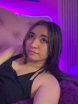 Snapshot of Sophie_LS chatting on 2, 2, 2025 Sophie LS online show from 2, 2, 2025