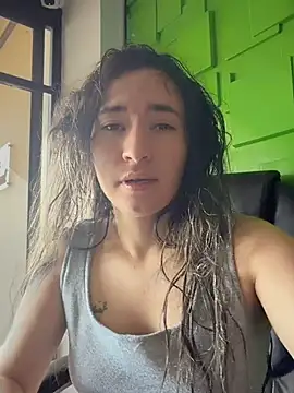 Snapshot of Sophie_LS chatting on 12, 4, 2026 Sophie LS online show from 12, 4, 2026