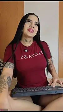 Alissfressa online show from 19, 6, 2026